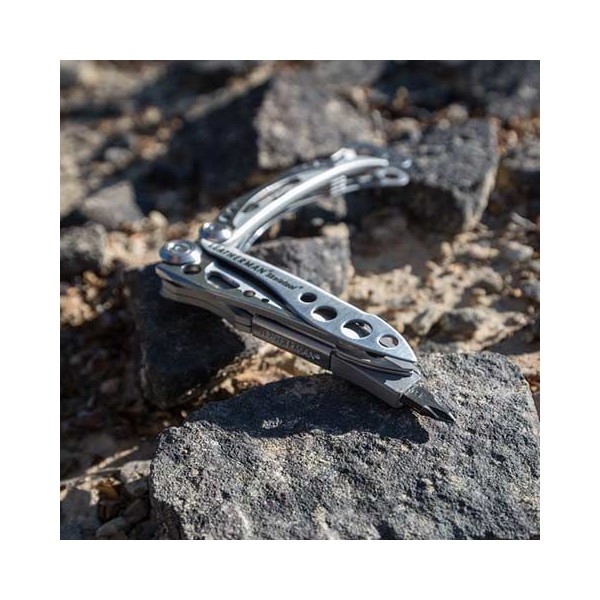 Leatherman Multiherramienta Skeletool