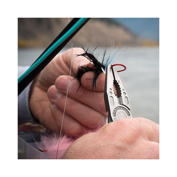 Leatherman Multiherramienta Skeletool