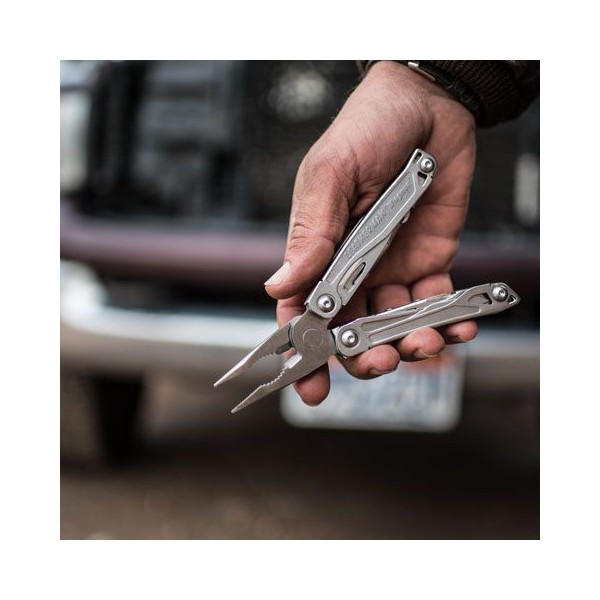 Leatherman Multiherramienta Wingman