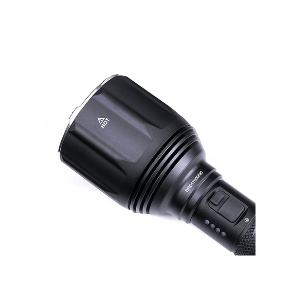 Linterna  Nextorch P82 1100M 1200 LM